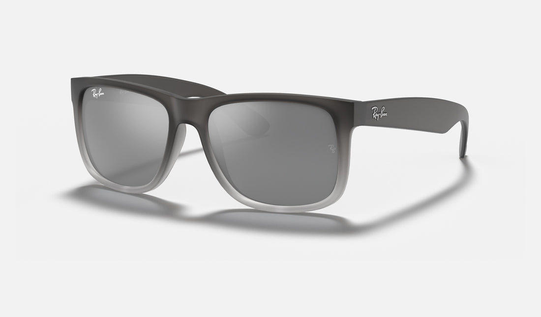 Ray-Ban Justin RB4165 — Grey / Gradient — quarter view