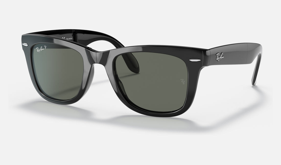 Ray-Ban Folding Wayfarer RB4105 — Black / G-15 Green Polarized — quarter view