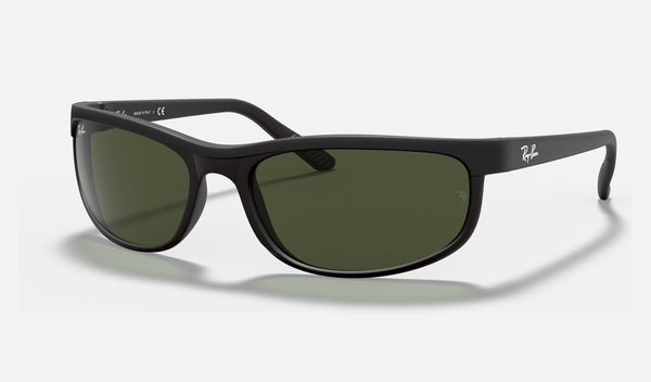 Ray-Ban Predator 2 RB2027 — Black / G-15 Green — quarter view