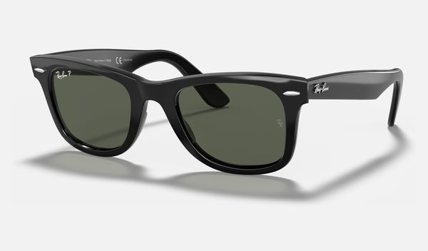 Ray-Ban Wayfarer RB2140F — Black / G-15 Green Polarized — quarter view