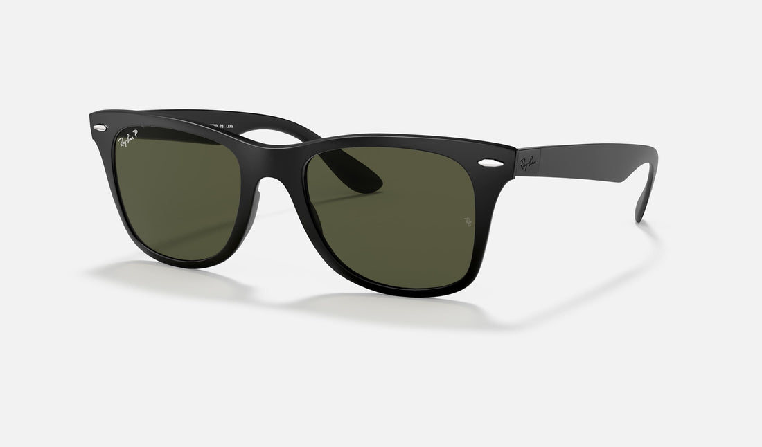 Ray-Ban Wayfarer Liteforce RB4195 — Black / G-15 Green Polarized — quarter view