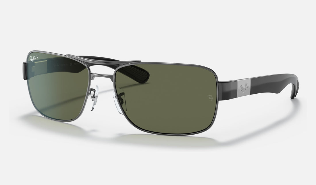 Ray-Ban RB3522 — Gunmetal / G-15 Green Polarized — quarter view