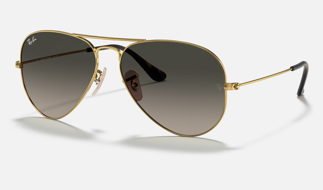 Ray-Ban Aviator RB3025 — Arista Gold / Grey Gradient — quarter view