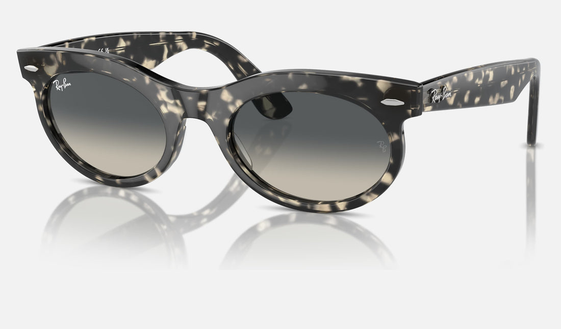 Ray-Ban Wayfarer Oval RB2242F — Grey Havana / Grey — quarter view