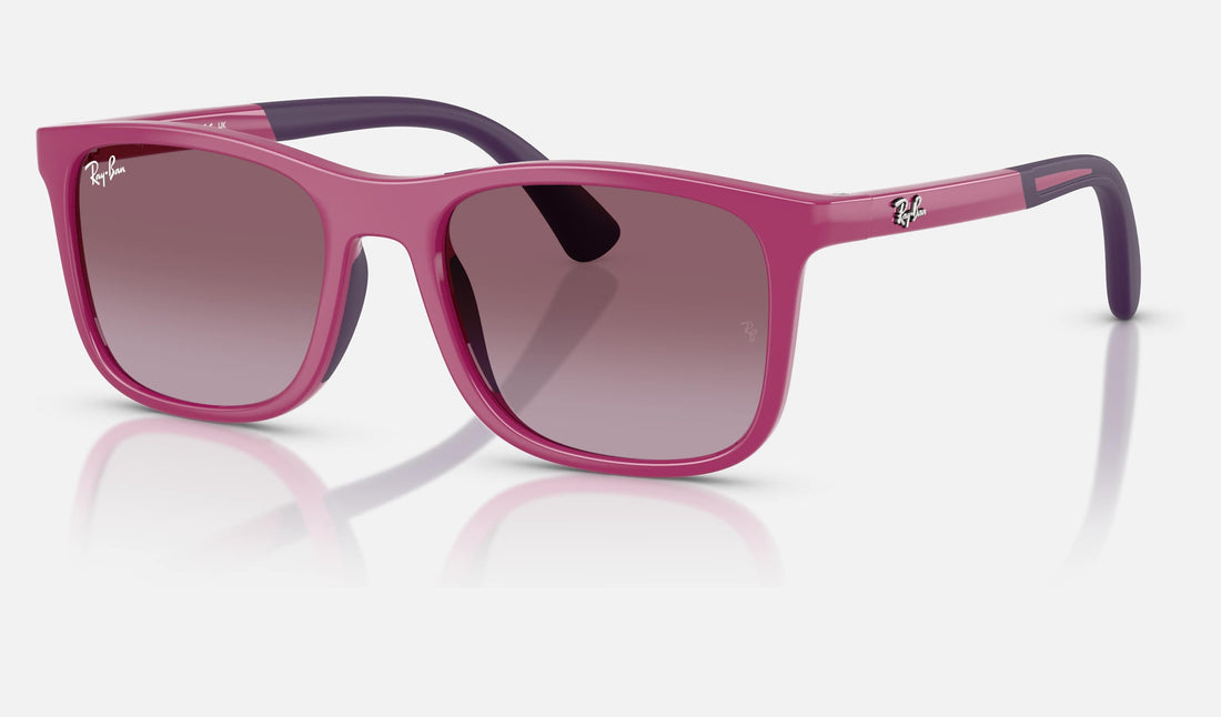 Ray-Ban Junior RJ9084S — Fucsia on Rubber Vuolet / Gradient Violet — quarter view