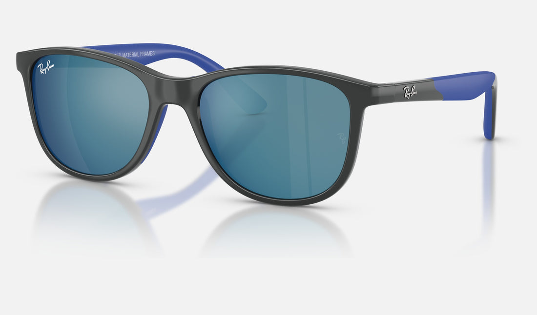 Ray-Ban Junior RJ9077SF — Grey on Rubber Blue / Dark Blue Mirror Blue — quarter view