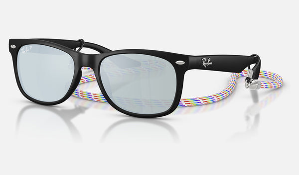 Ray-Ban Junior Junior New Wayfarer RJ9052SF — Rubber Black / Green Mirror Silver Polar — quarter view