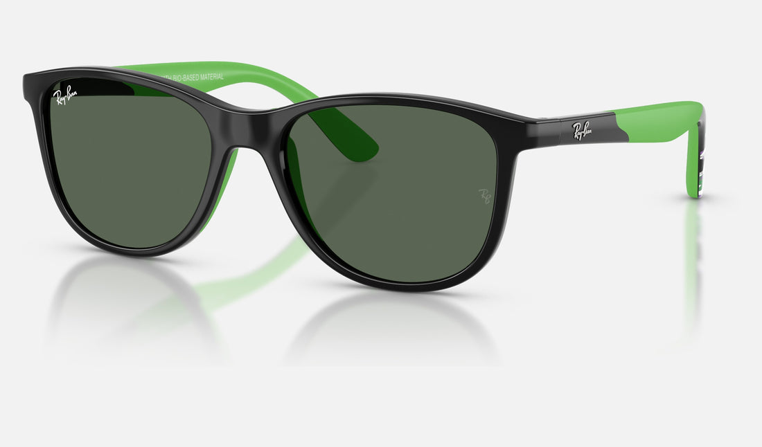 Ray-Ban Junior RJ9077S — Black & Rubber Green / Dark Green — quarter view