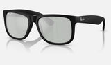 Ray-Ban Justin RB4165 — Rubber Black / Green Mirror Silver Polarized — quarter view