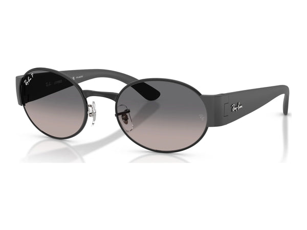 Ray-Ban RB3770 — Black / Grey Gradient Polarized — quarter view