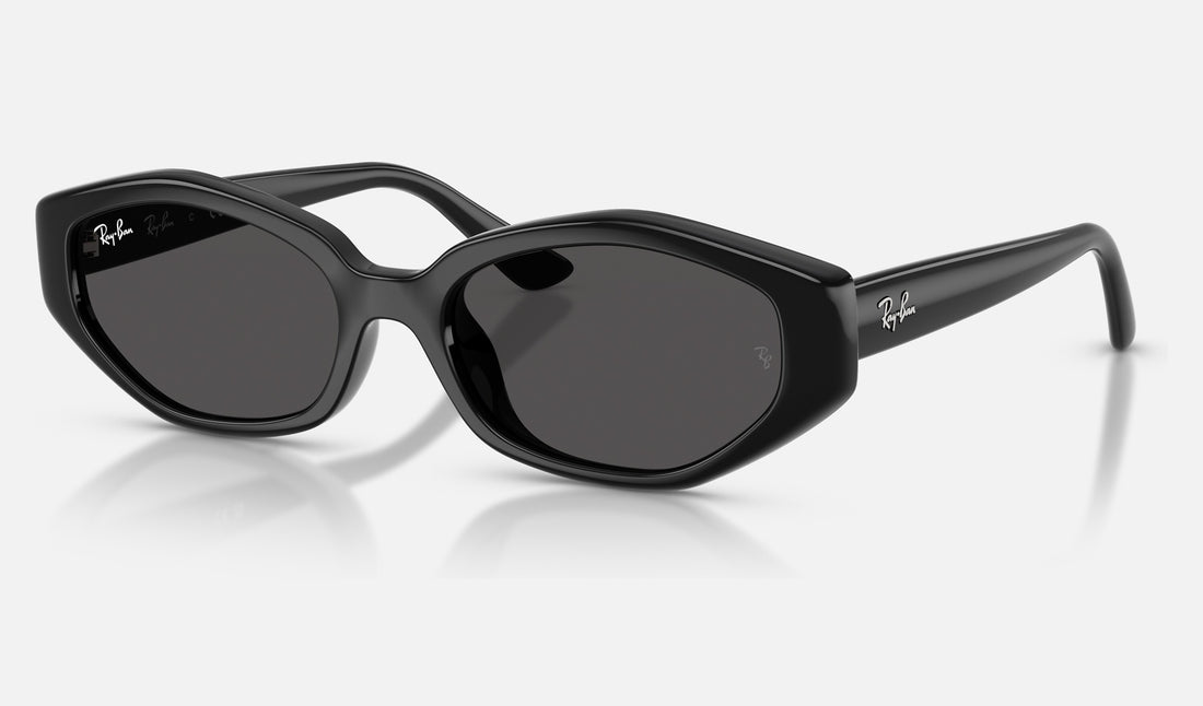 Ray-Ban RB4473D — Black / Dark Grey — quarter view