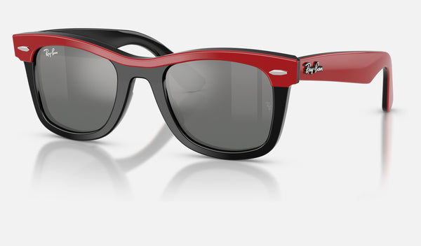 Ray-Ban Junior RJ9140S — Red & Black / Grey Mirror Silver Gradient — quarter view