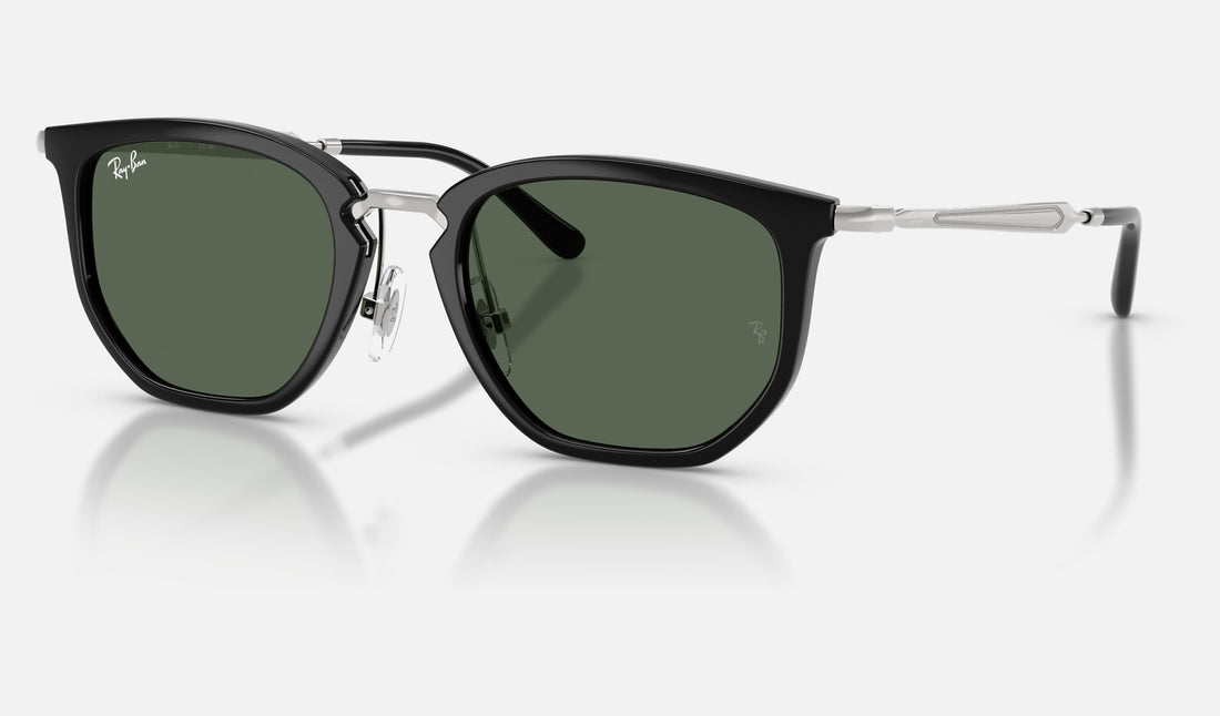Ray-Ban Junior RJ9085S — Black / Dark Green — quarter view