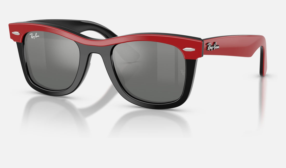 Ray-Ban Junior RJ9140SF — Red & Black / Grey Mirror Silver Gradient — quarter view