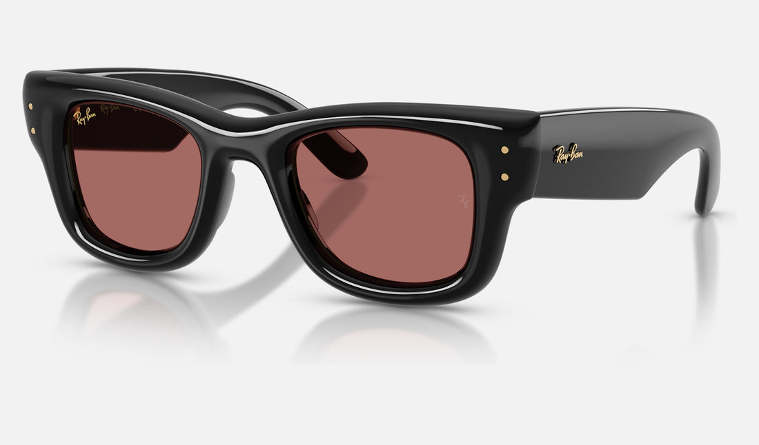 Ray-Ban Wayfarer Puffer RB4940 — Black / Dark Violet — quarter view