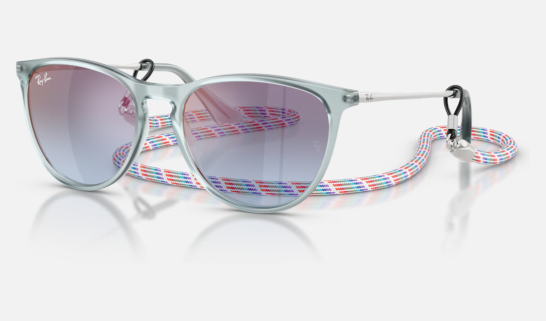 Ray-Ban Junior Junior Erika RJ9060S — Transparent Blue / Blue Gradient Grey Mirror Rose — quarter view