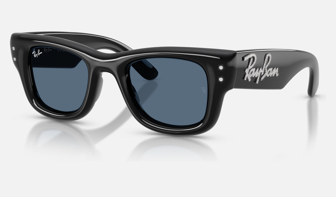 Ray-Ban Wayfarer Puffer RB4940B — Black / Dark Blue — quarter view