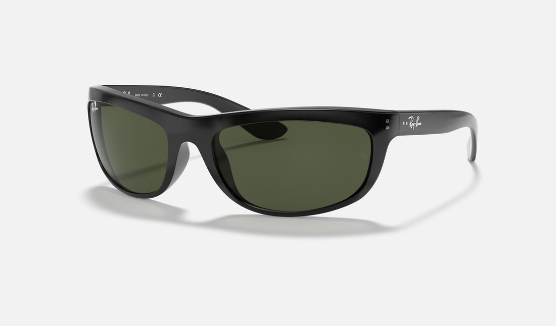 Ray-Ban Balorama RB4089 — Black / G-15 Green — quarter view