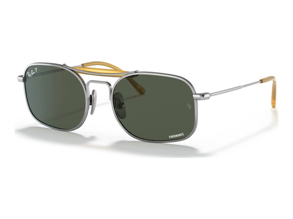 Ray-Ban RB8062 — Silver / Polarized Dark Green Classic — quarter view