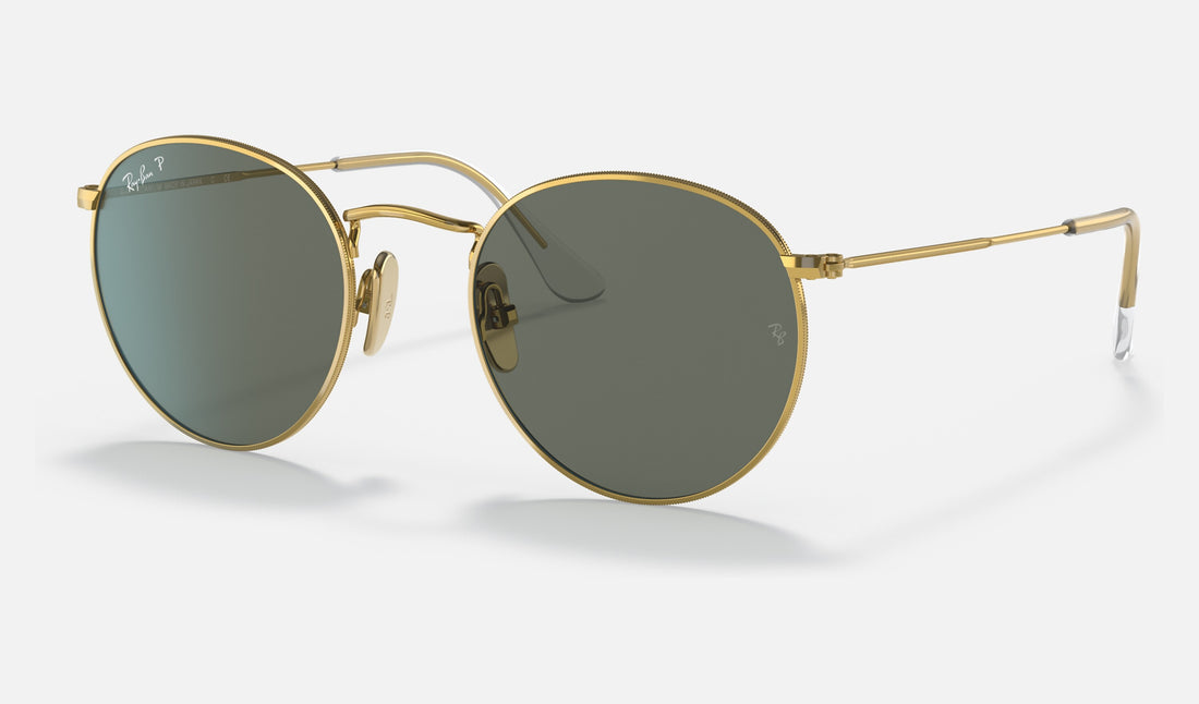 Ray-Ban Round RB8247 — Gold / G-15 Green Polarized — quarter view
