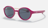 Ray-Ban Junior RJ9075S — Fuxia on Cream / Dark Grey — quarter view